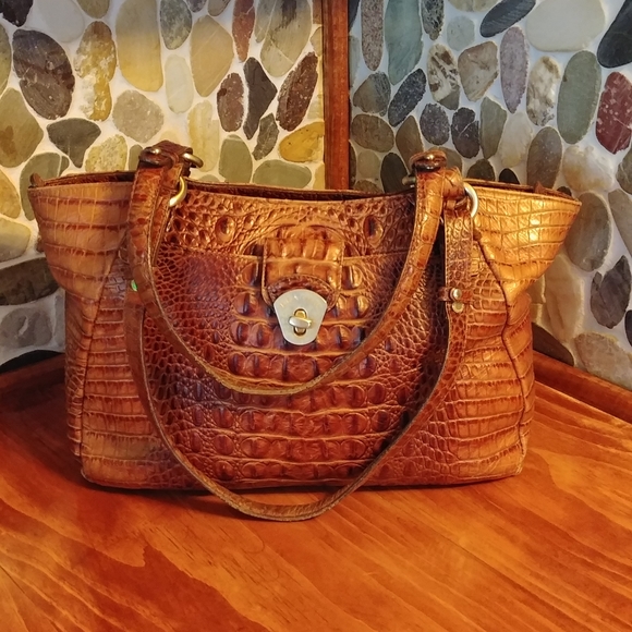 Brahmin Handbag - Picture 2 of 6